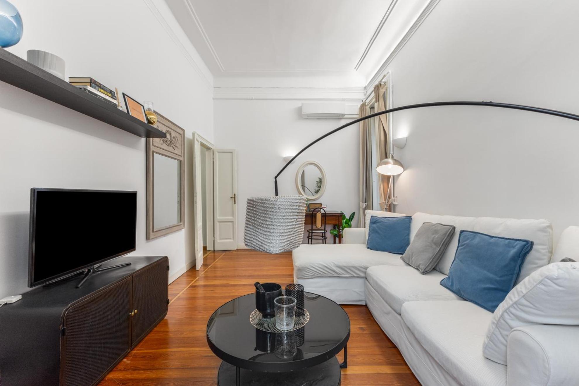 Boccaccio Apt - 4 Posti - Metro ミラノ エクステリア 写真